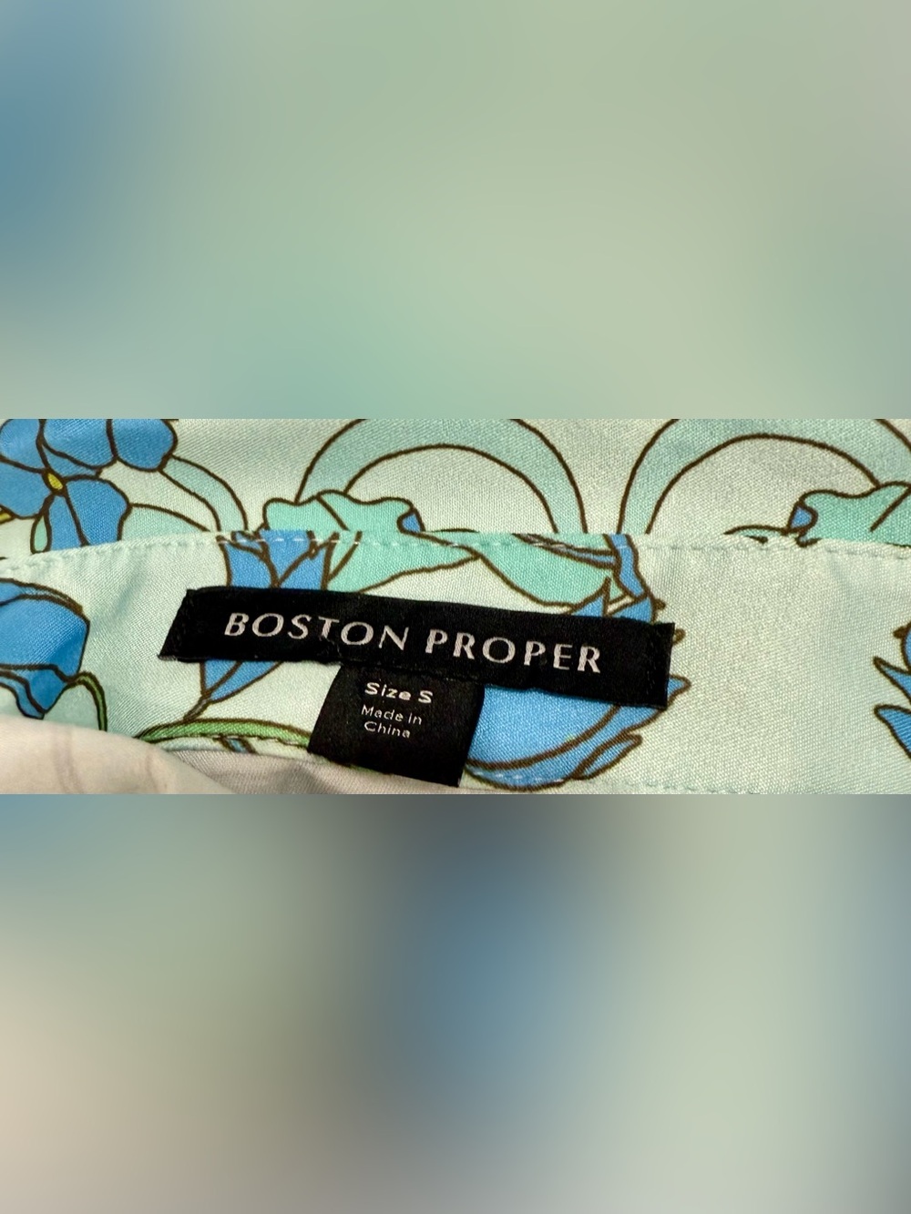 Boston Proper Blue Floral Button Front Blouse Size Small Stretch Long Sleeve Top - Picture 6 of 6